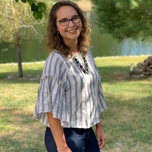 Meet your Posher, Emilee